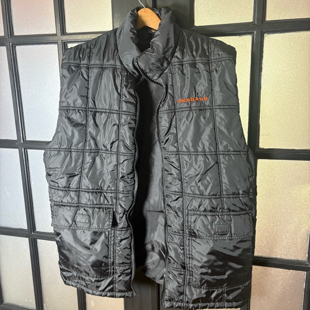 NFL Cincinnati Bengals Black Puffer Vest XL/XG Quilted Sleeveless Jacket